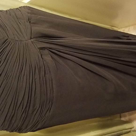 GOWN BY SHERRI HILL - Picture 3 of 11